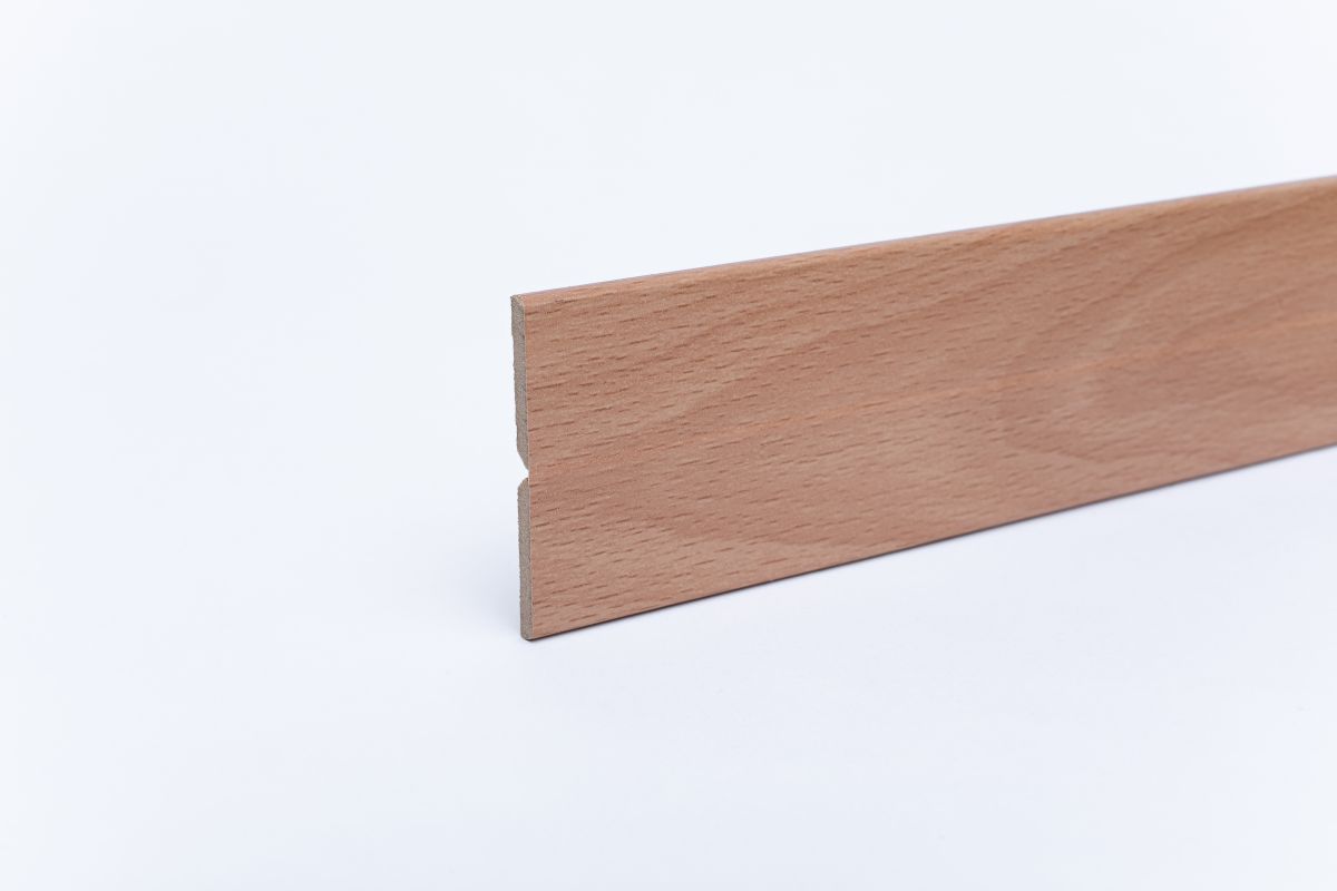 Knickleiste/Abschlusswinkel auf MDF-Träger in Holzoptik Buche