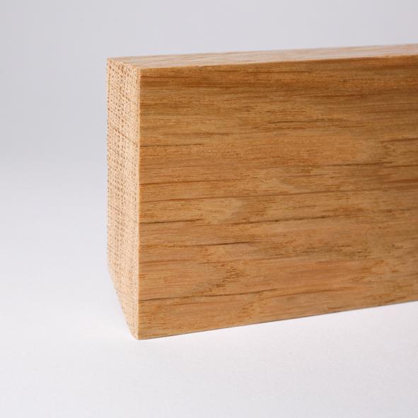 Vierkant Massivholz-Sockelleiste 60mm - Eiche gelackt